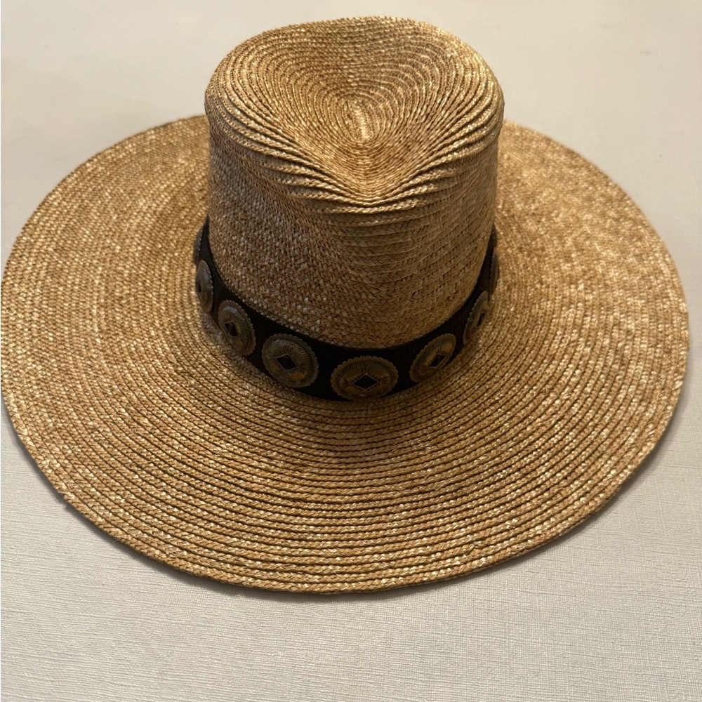 B-LOW THE BELT Cowboy hat